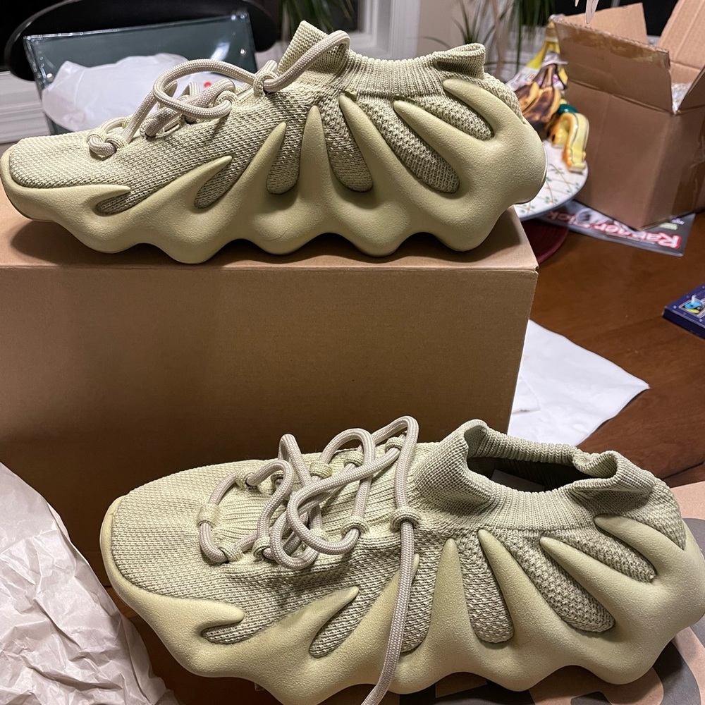 Yeezy 450 Resin
